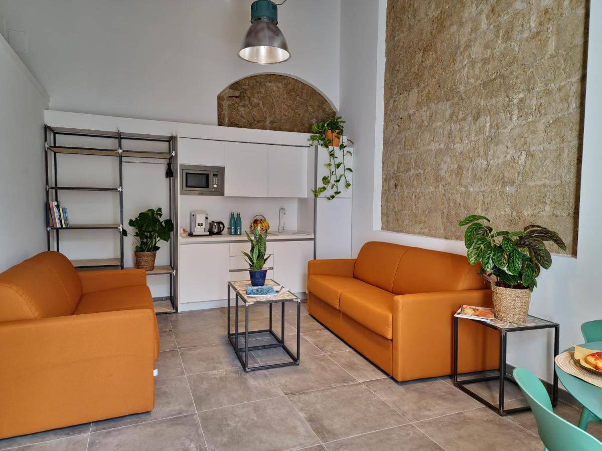 Hotel Borgo Dei Miracoli Neapel Exterior foto